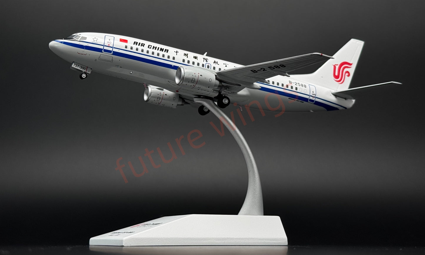1:200 KJ Model(InFlight200*) Air China B737-200 B-2588 Diecast Aircraft Model