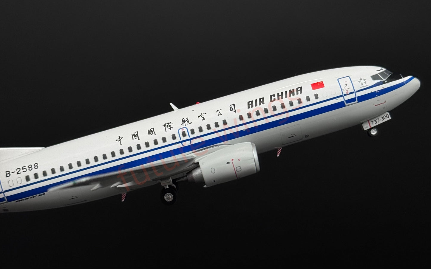 1:200 KJ Model(InFlight200*) Air China B737-200 B-2588 Diecast Aircraft Model