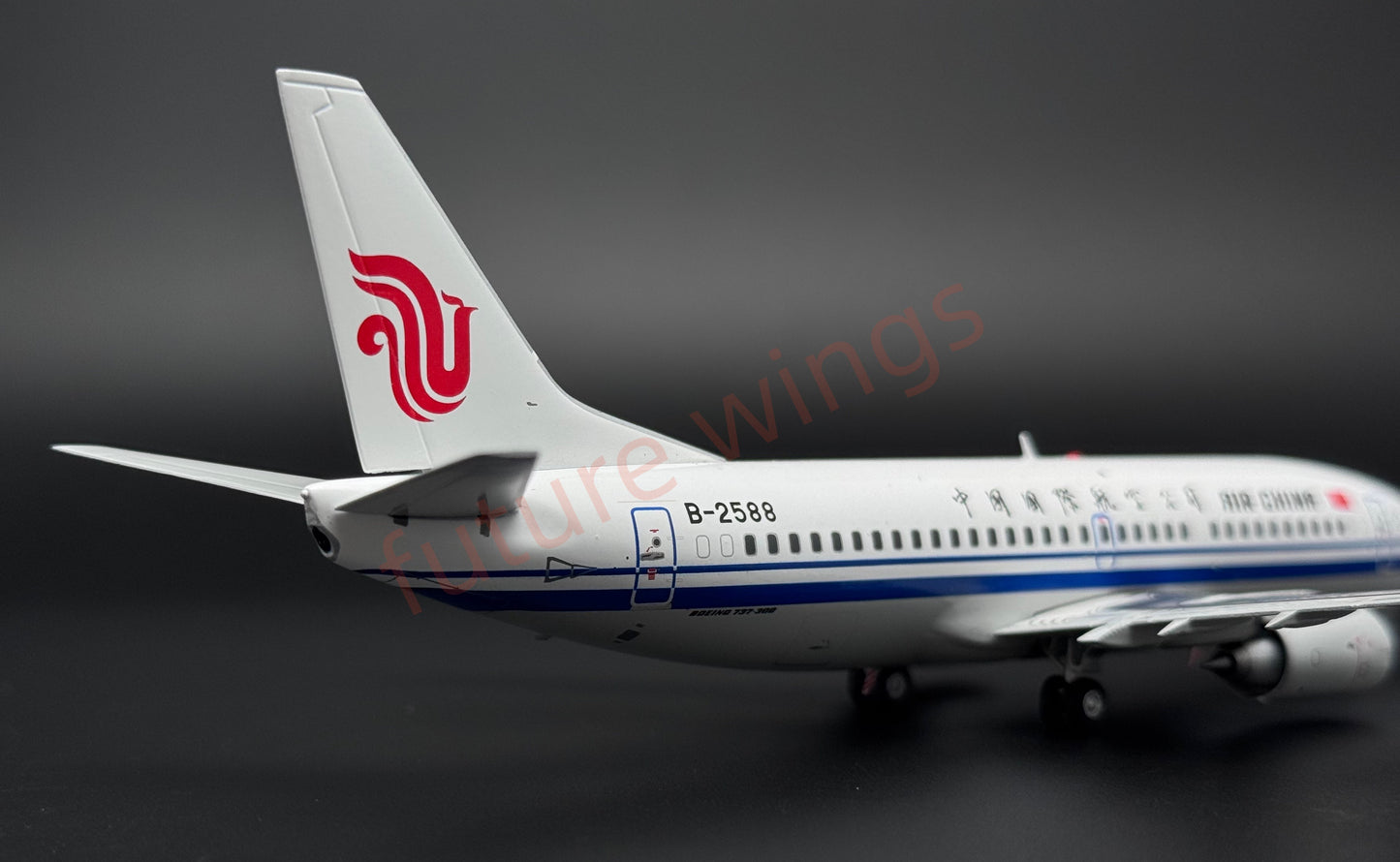 1:200 KJ Model(InFlight200*) Air China B737-200 B-2588 Diecast Aircraft Model