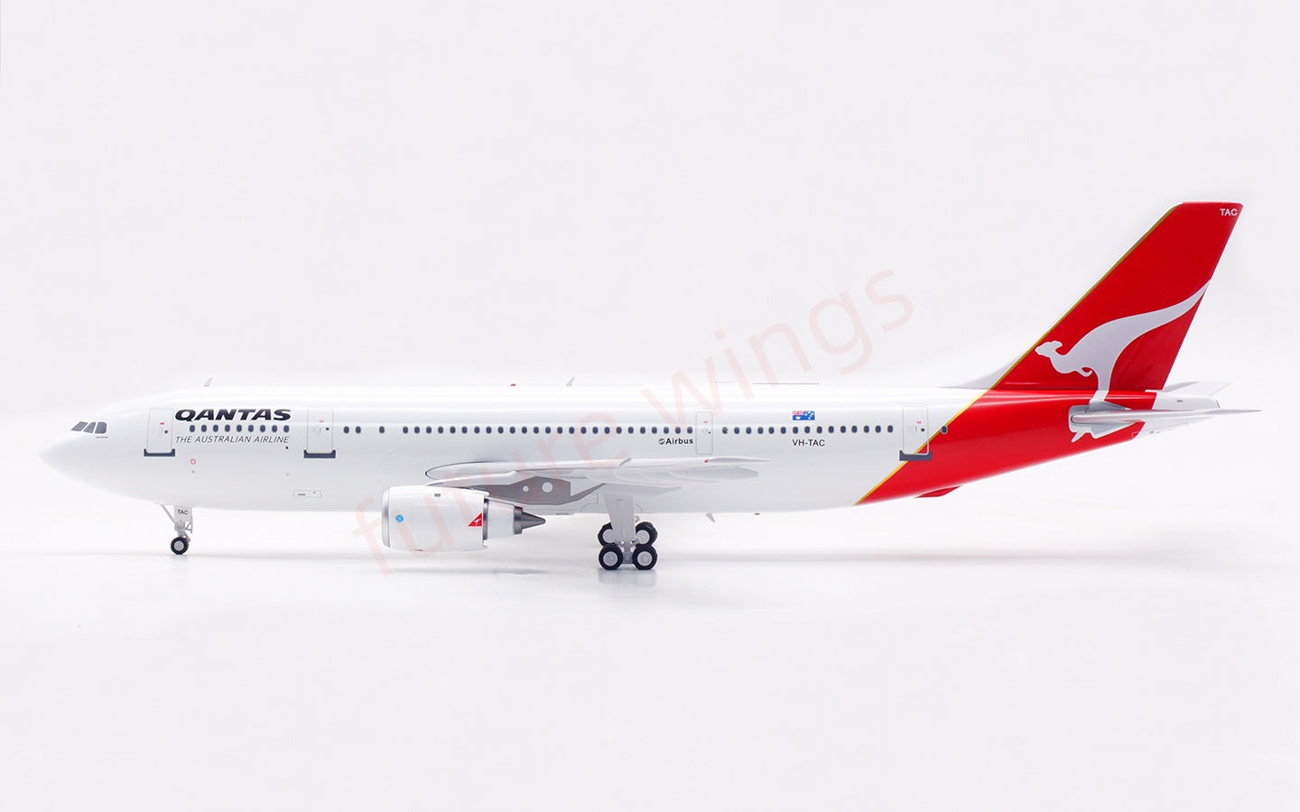 1:200 InFlight200 Qantas Airways Airbus A300B4 VH-TAC Diecast Aircraft Model With Stand