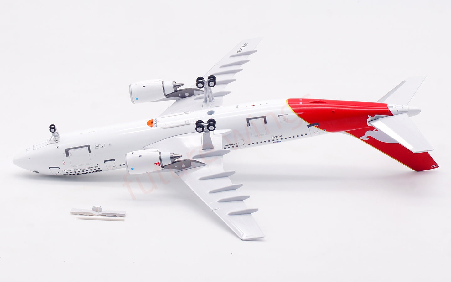 1:200 InFlight200 Qantas Airways Airbus A300B4 VH-TAC Diecast Aircraft Model With Stand