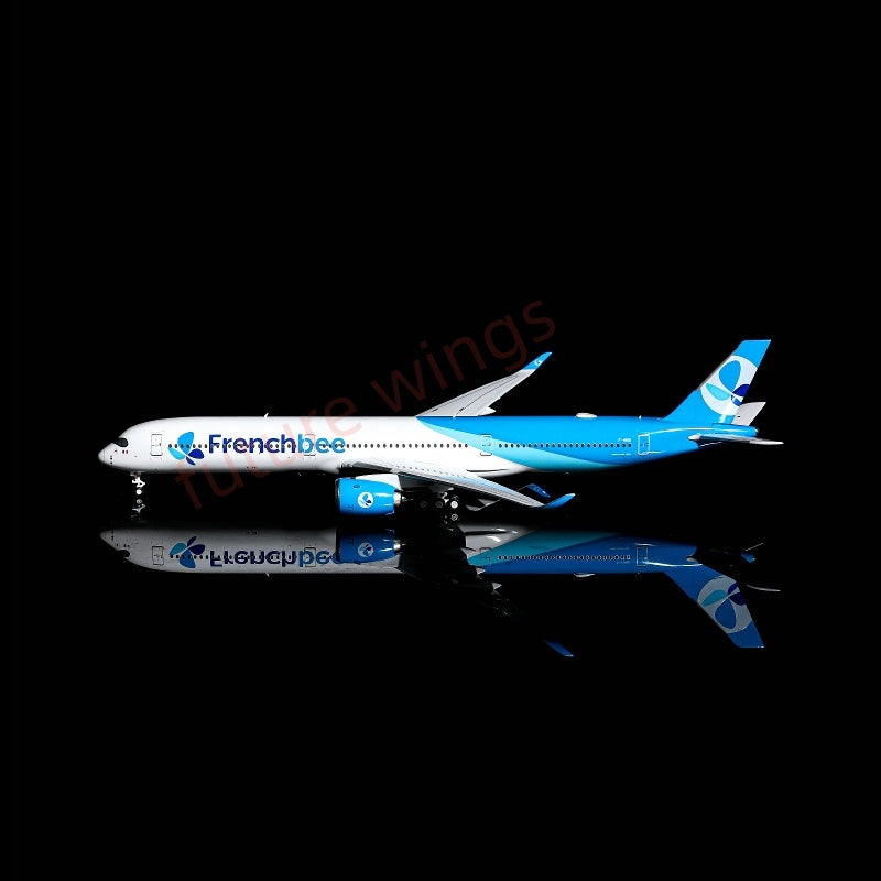 1:400 AeroPolaris French bee A350-1000 F-HMIB Aircraft Model+Free Tractor
