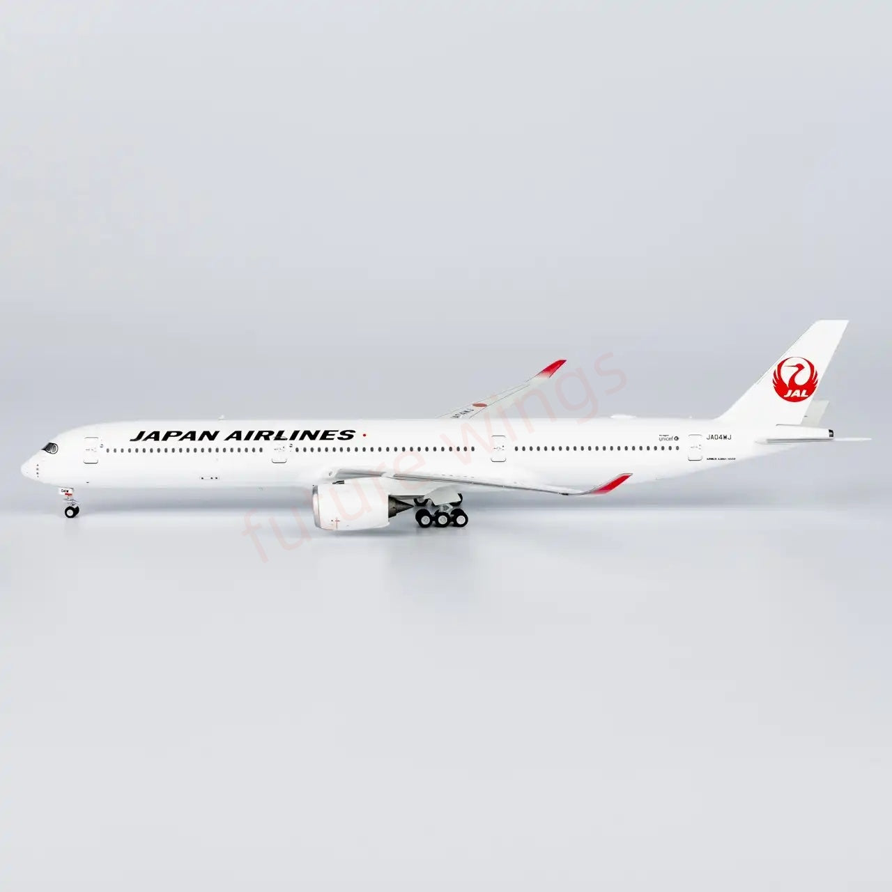 1:400 NG Models NG57016 Japan Airlines JAL A350-1000 JA04WJ Aircraft Model+Free Tractor