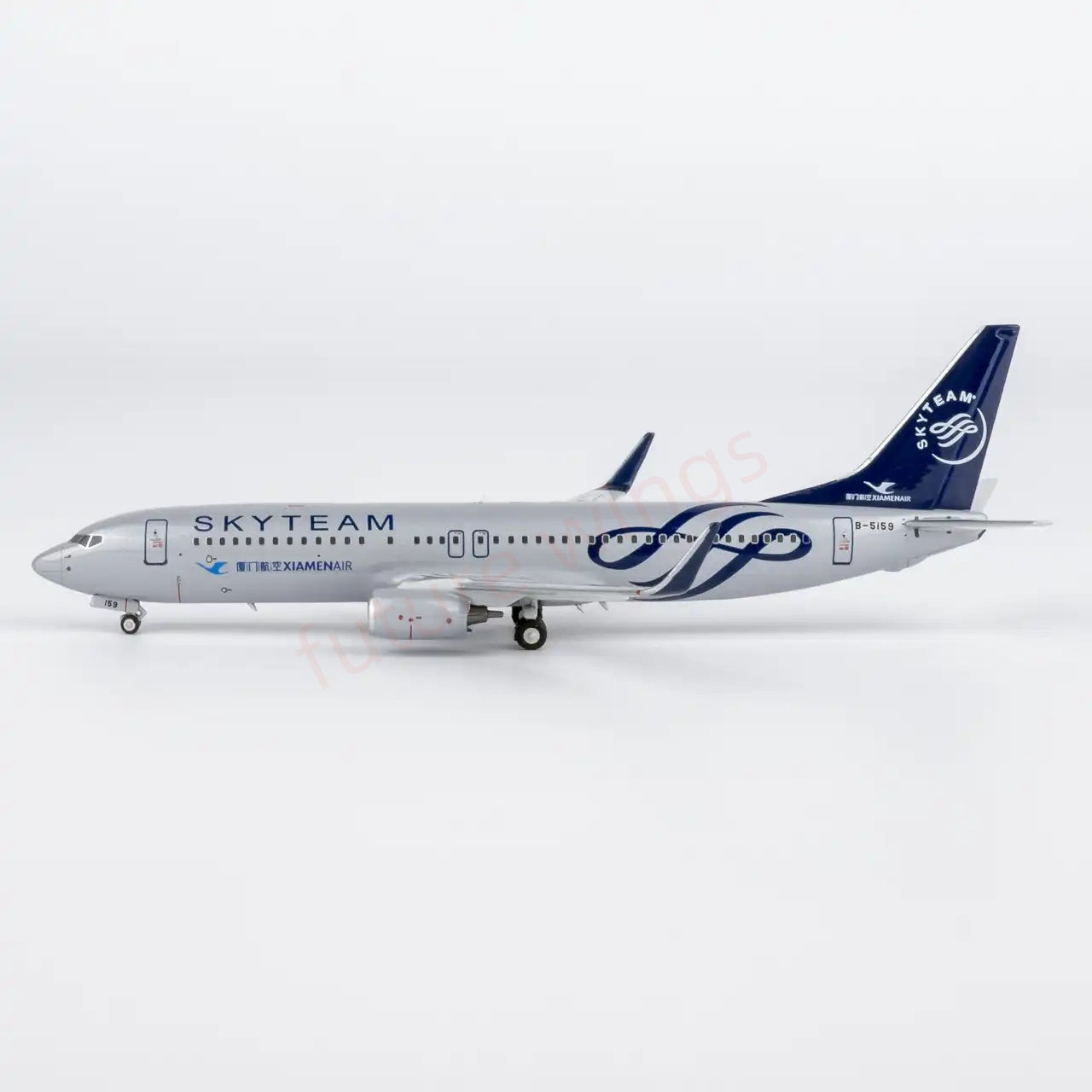 1:400 NG Models NG64151 XiamenAir B737-800 B-5159 "SKYTEAM" Aircraft Model+Free Tractor
