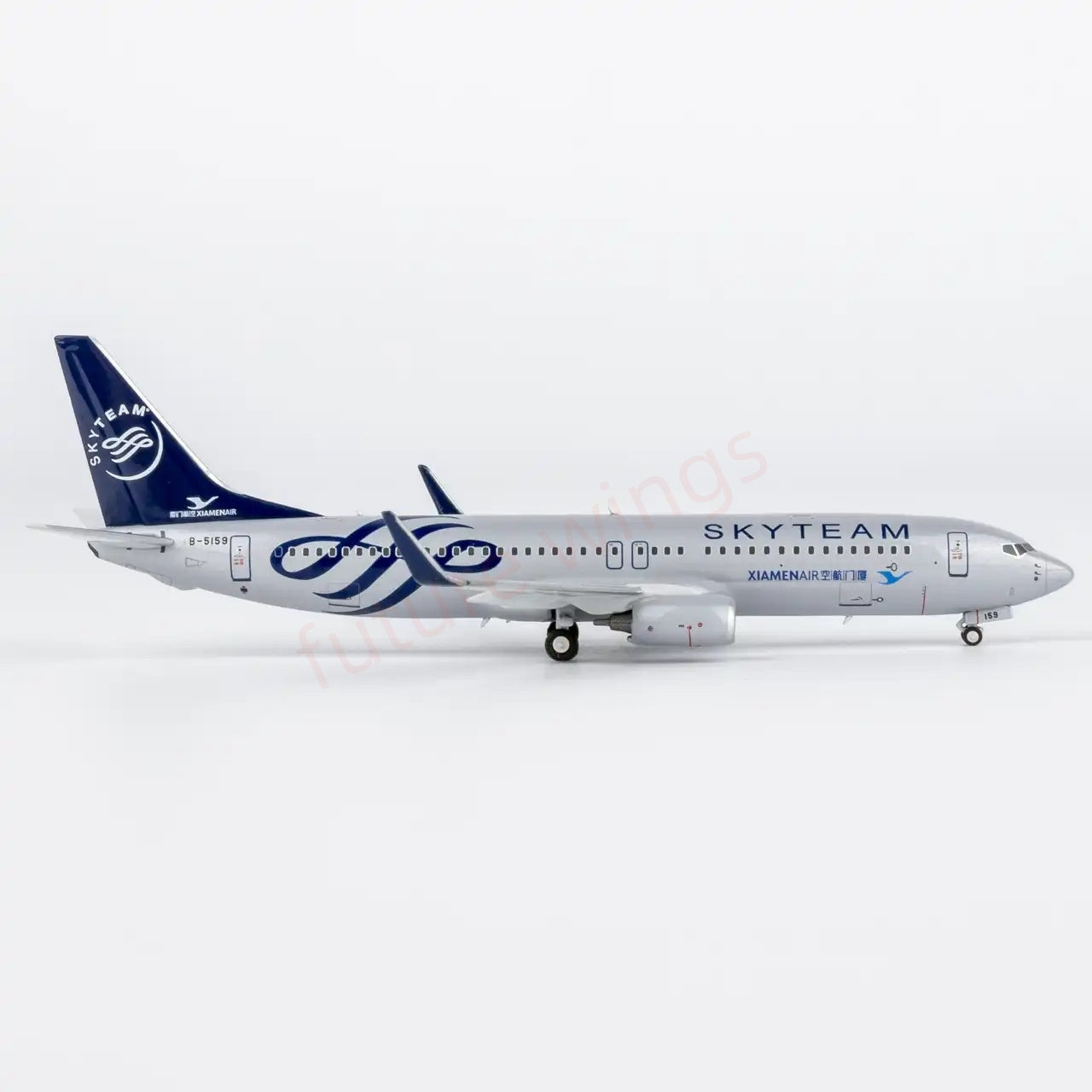 1:400 NG Models NG64151 XiamenAir B737-800 B-5159 "SKYTEAM" Aircraft Model+Free Tractor