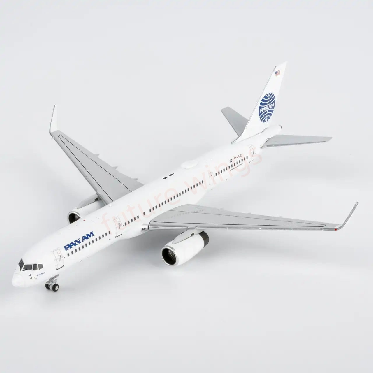 1:400 NG Models NG53210 Iceland Air B757-200 TF-FIC "Pan Am" Aircraft Model+Free Tractor