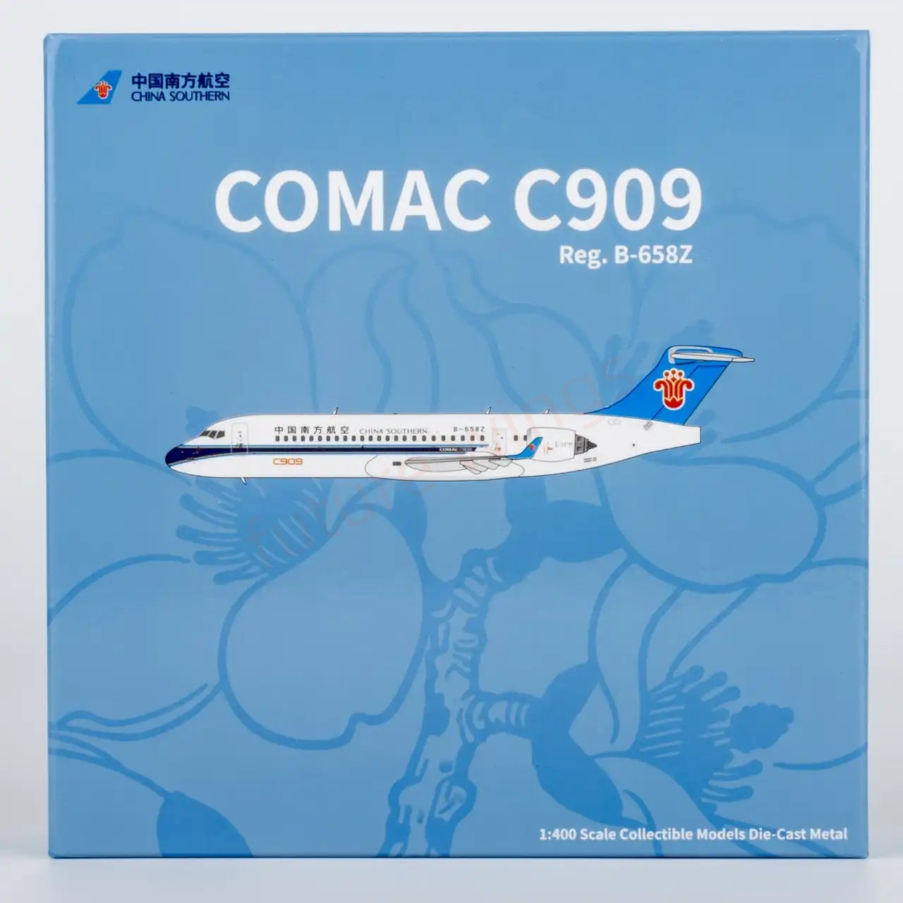 1:400 NG Models NG24064 China Southern Airlines C909 (ARJ21-700) B-658Z Aircraft Model+Free Tractor
