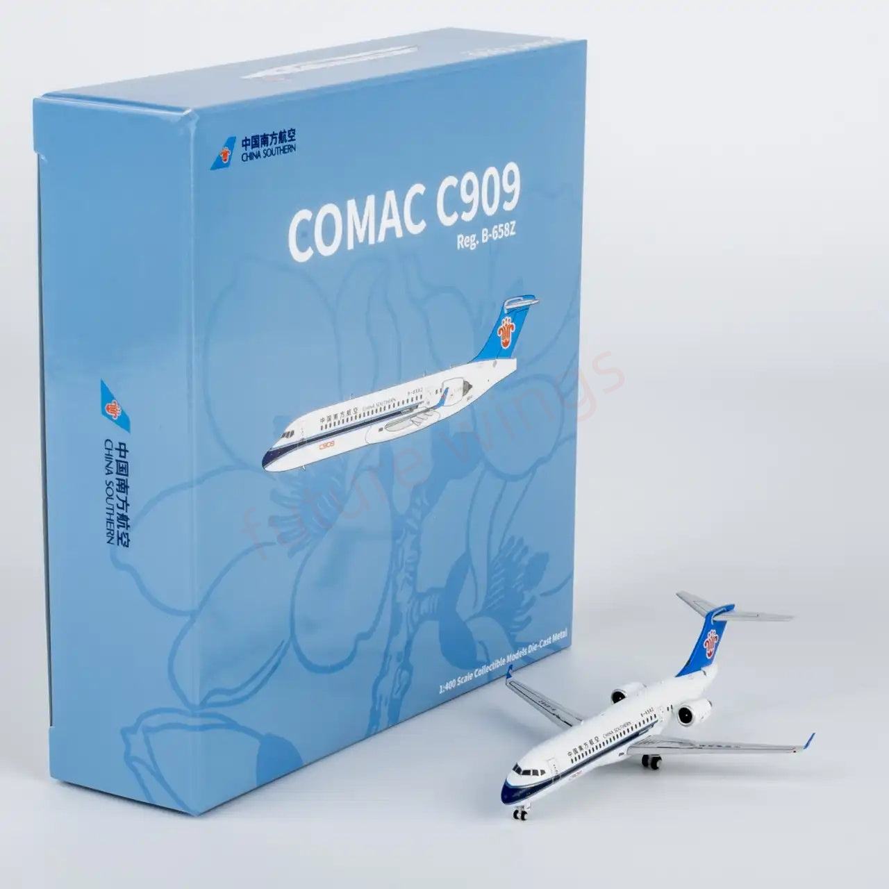 1:400 NG Models NG24064 China Southern Airlines C909 (ARJ21-700) B-658Z Aircraft Model+Free Tractor