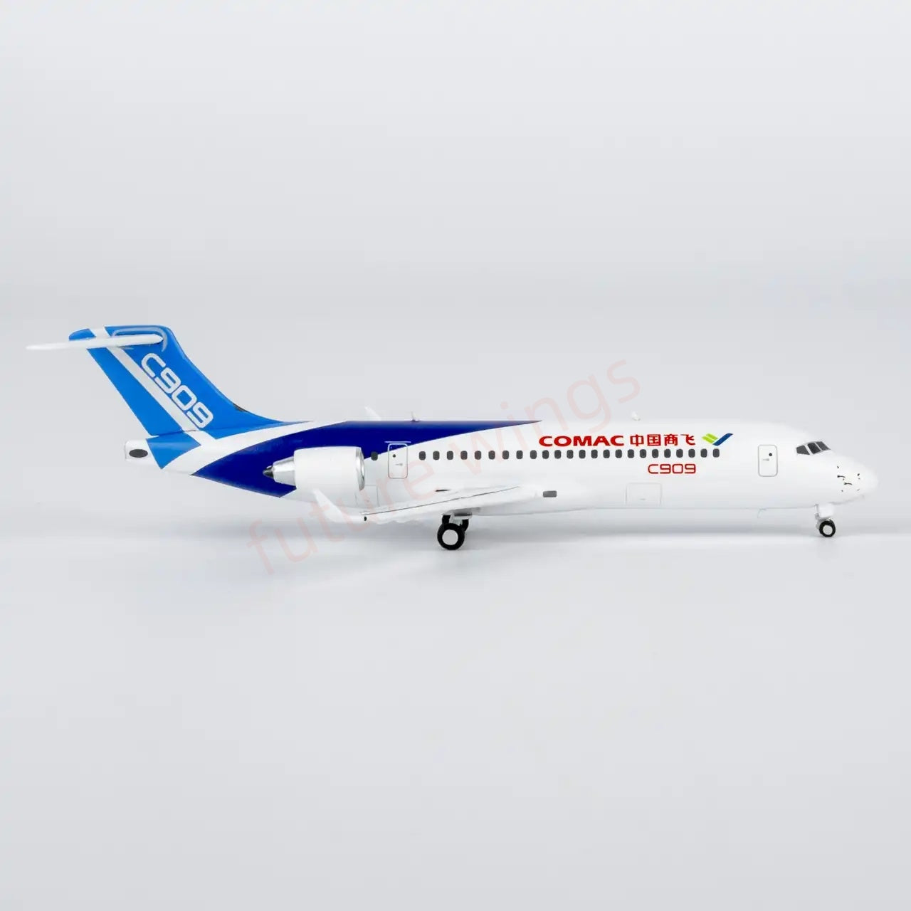 1:400 NG Models NG87123 COMAC C909 (ARJ21-700) Aircraft Model+Free Tractor