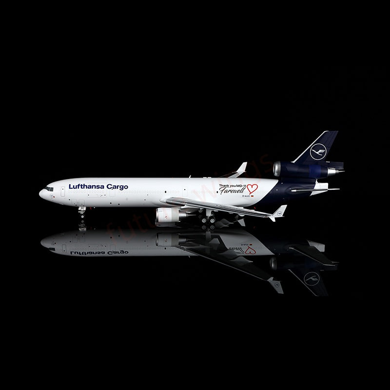 1:200 SQ Wings Lufthansa Airlines Mcdonnell Douglas MD-11 D-ALCC Diecast Aircraft Model