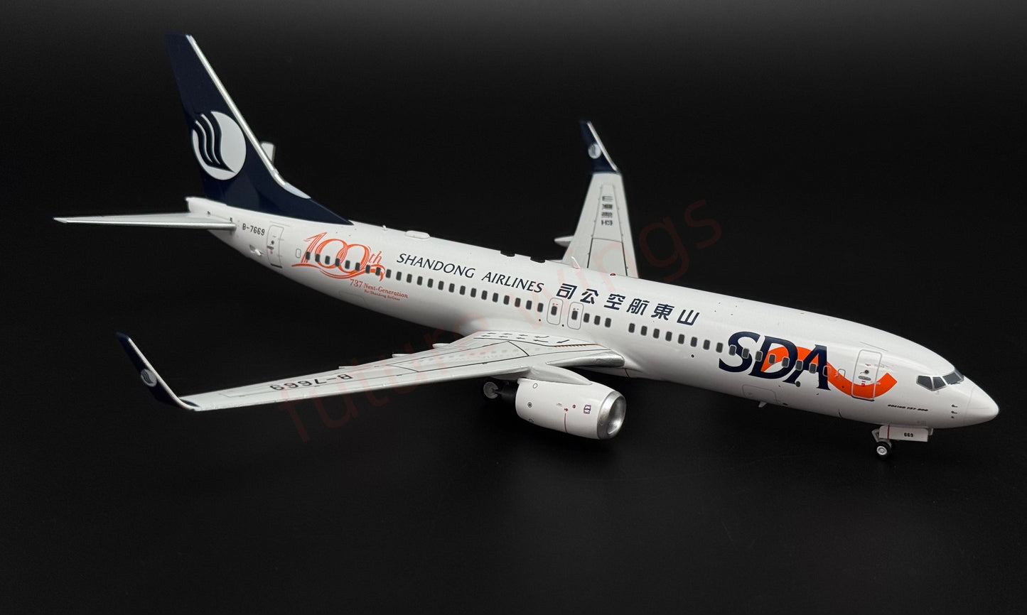 1:200 KJ Model(InFlight200*) ShanDong Airlines B737-800 B-7669 Diecast Aircraft Model