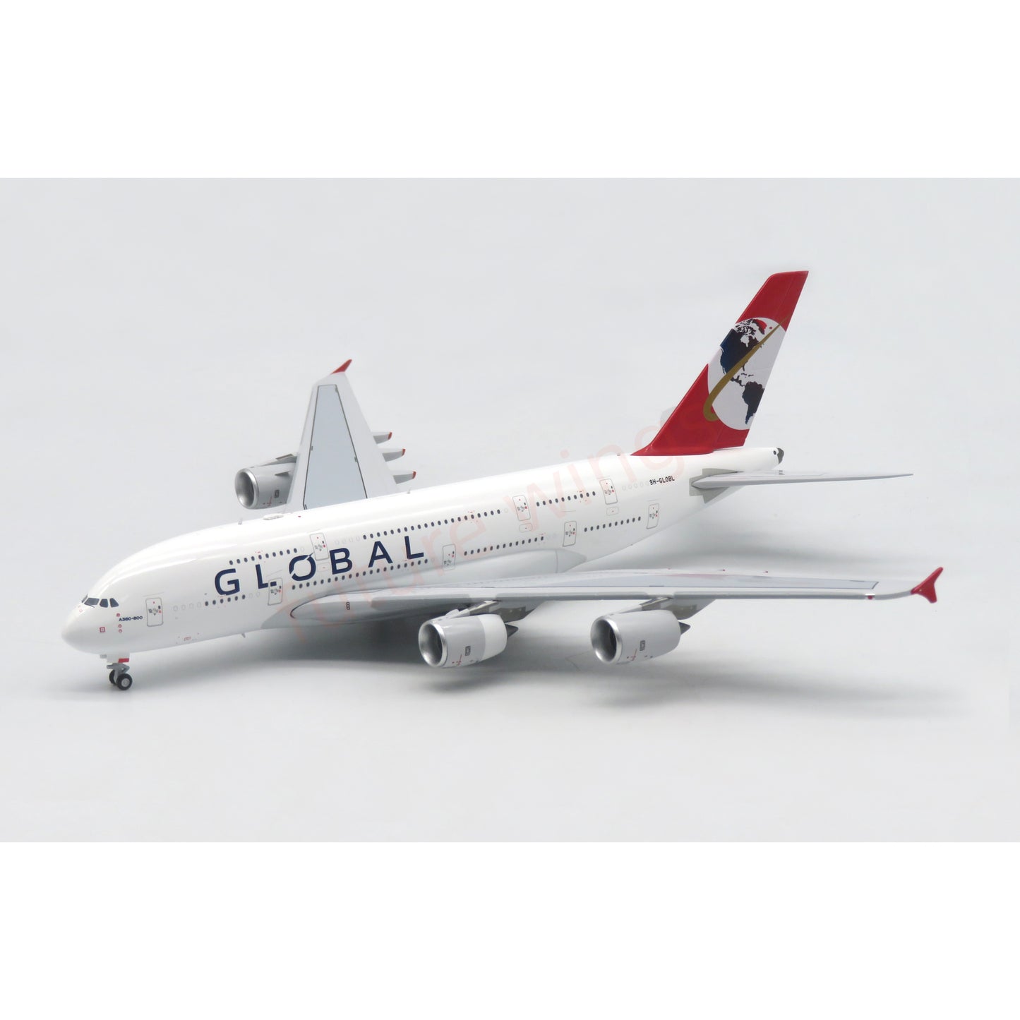 1:400 Apollo Global Airlines A380 9H-GLOBL Aircraft Model+Free Tractor