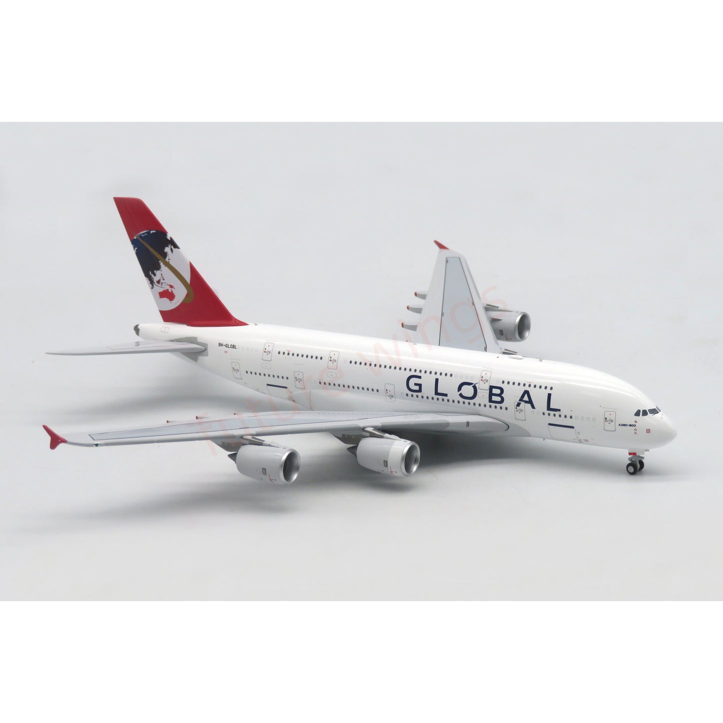 1:400 Apollo Global Airlines A380 9H-GLOBL Aircraft Model+Free Tractor