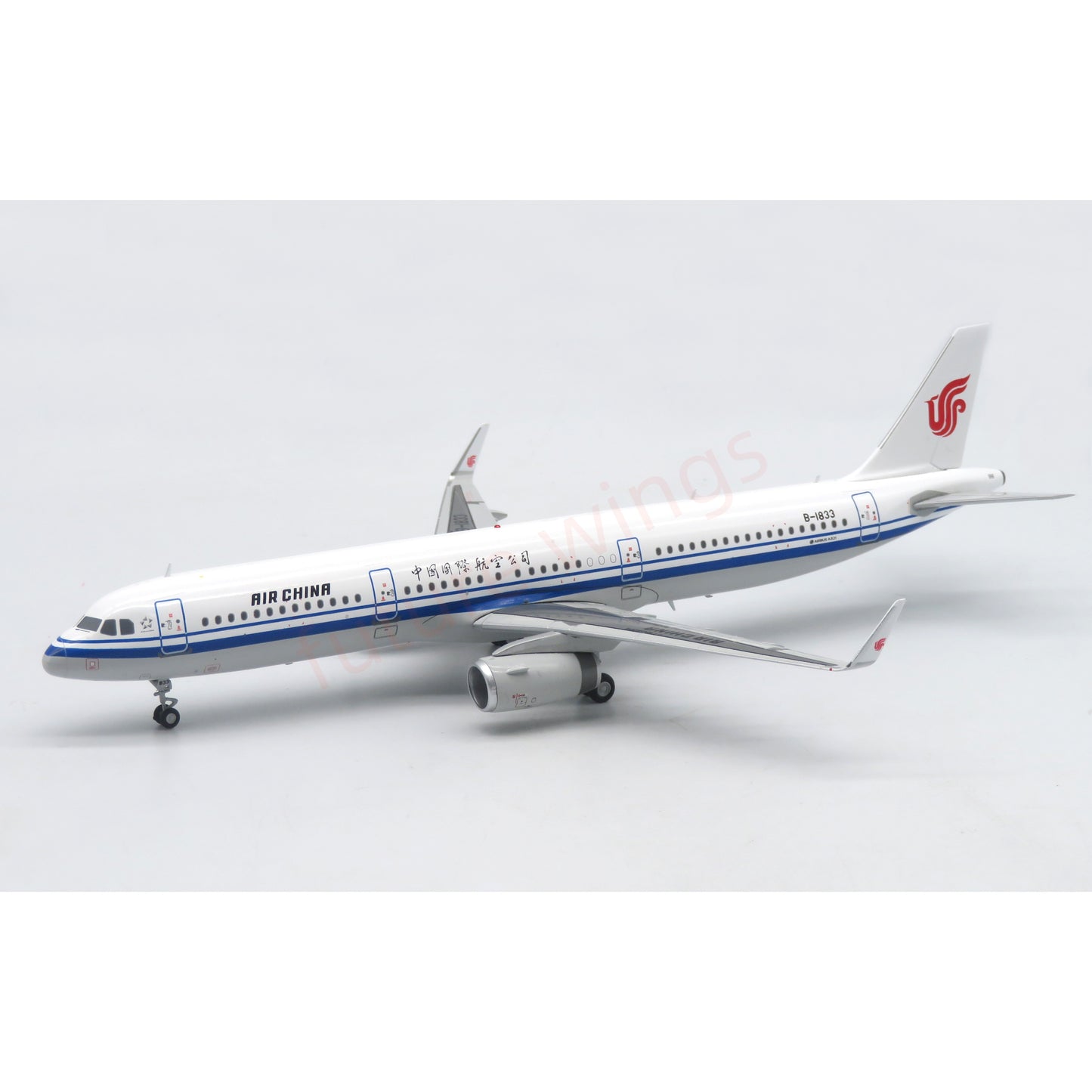 1:200 Apollo Air China A321 B-1833 Aircraft Model With Stand