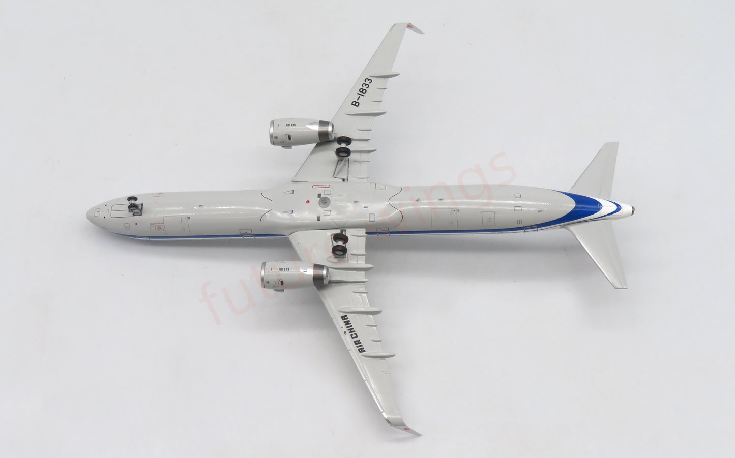 1:200 Apollo Air China A321 B-1833 Aircraft Model With Stand