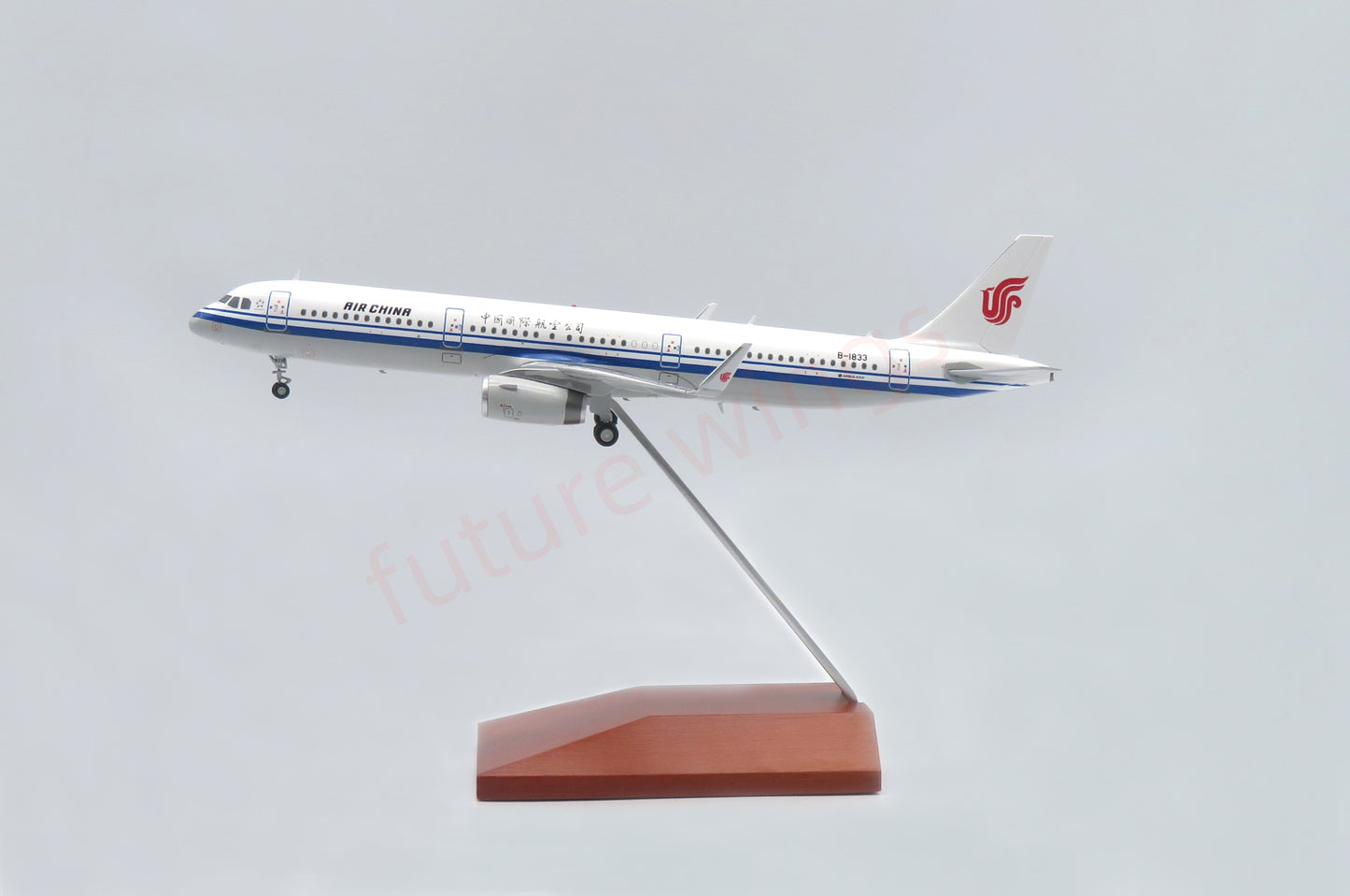 1:200 Apollo Air China A321 B-1833 Aircraft Model With Stand