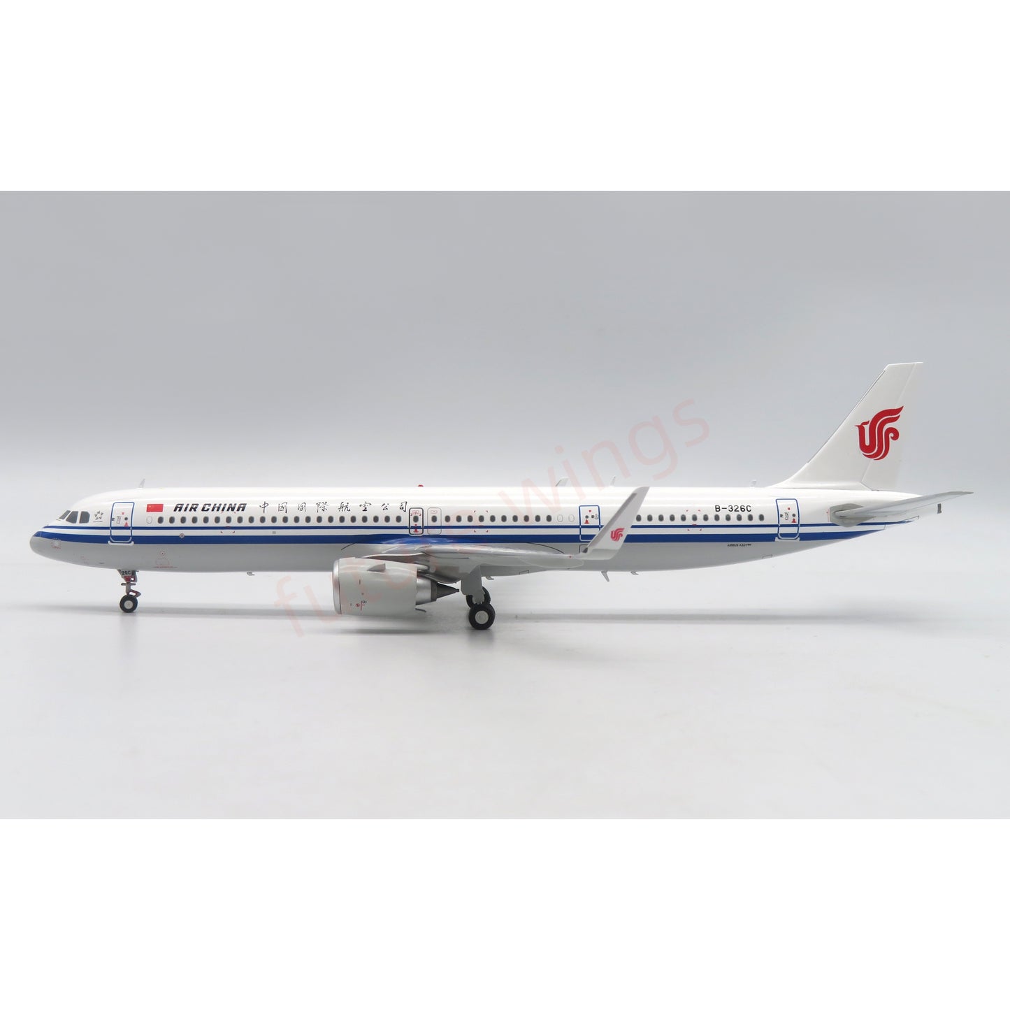 1:200 Apollo Air China A321  B-326C Aircraft Model With Stand