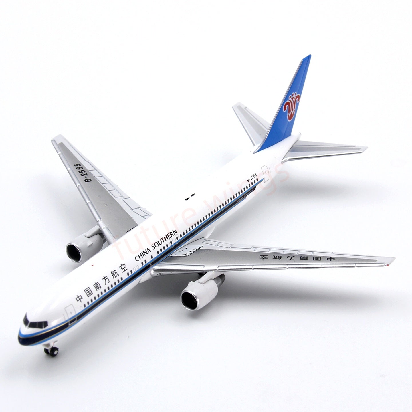 1:400 Jet Model China Southern Airlines B767-300ER B-2565 B-2566 Aircraft Model+Free Tractor