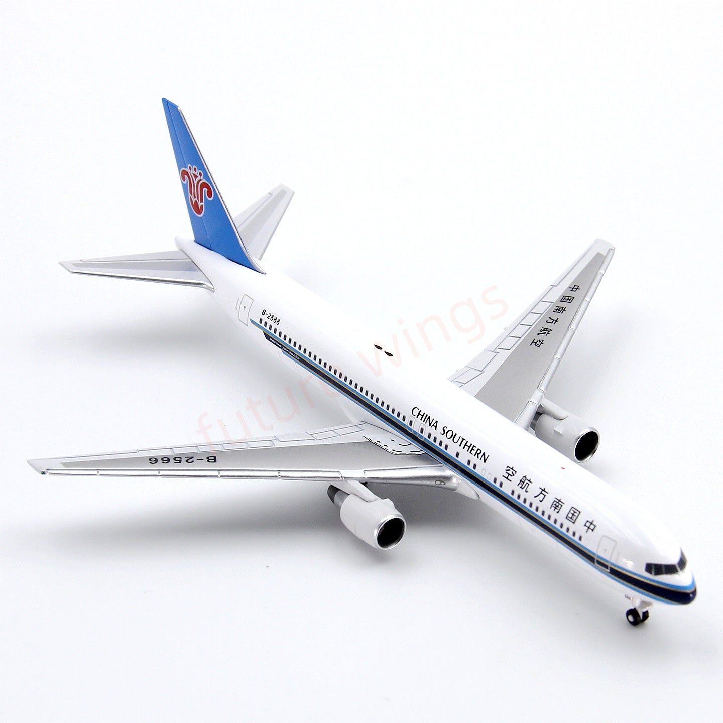 1:400 Jet Model China Southern Airlines B767-300ER B-2565 B-2566 Aircraft Model+Free Tractor
