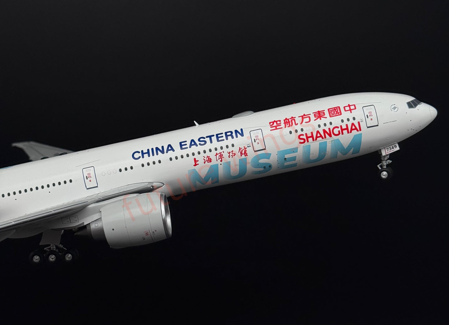 1:200 KJ Models(JC Wings) China Eastern Airlines B777-300ER B-7349 Diecast Aircraft Model