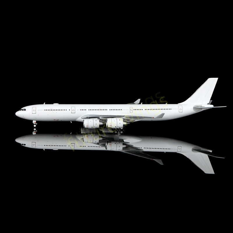1:400 HX Models Airbus A340-500 Blank Aircraft Model+Free Tractor