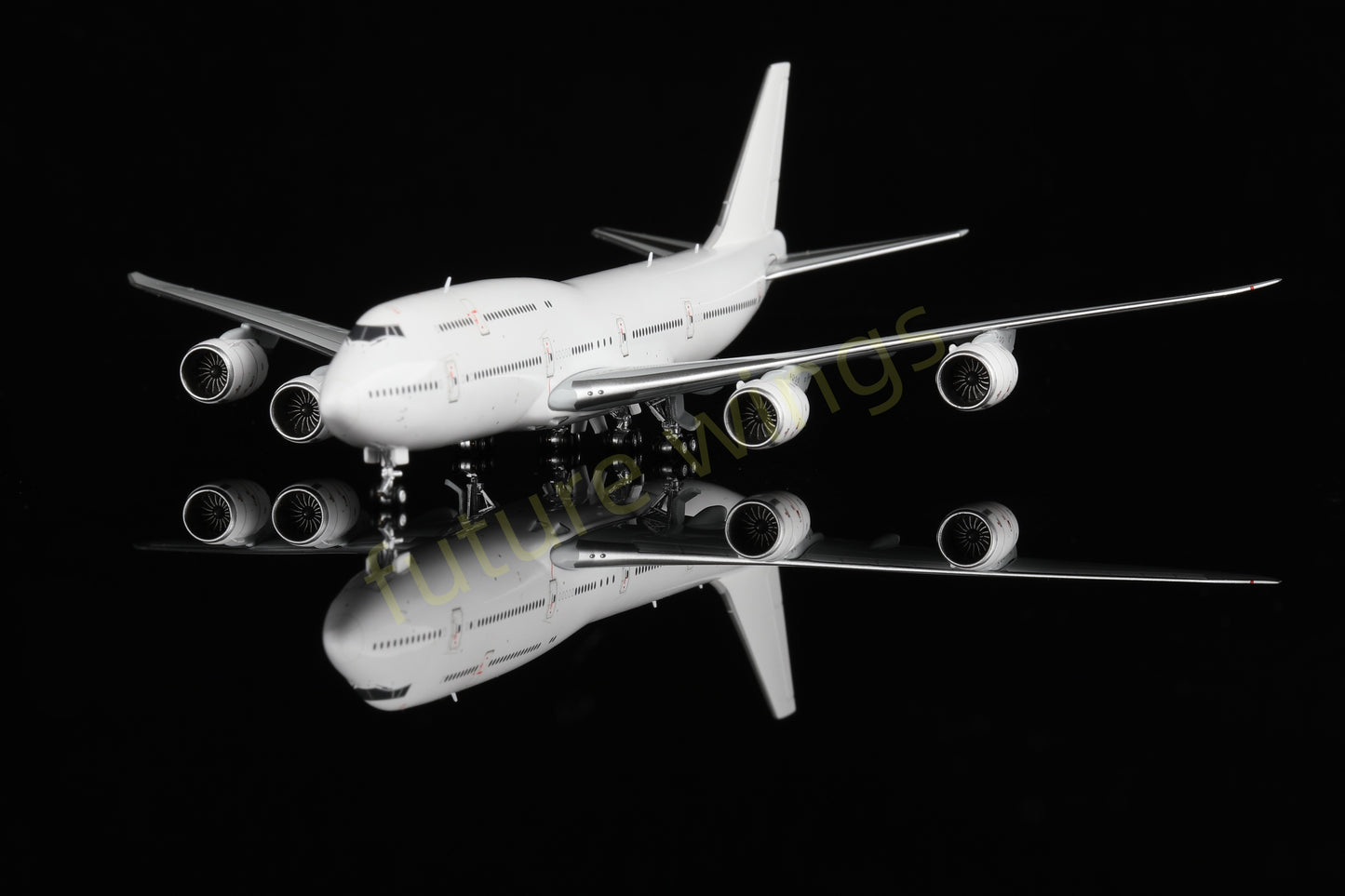 1:400 HX Models Boeing B747-8 Blank Aircraft Model+Free Tractor