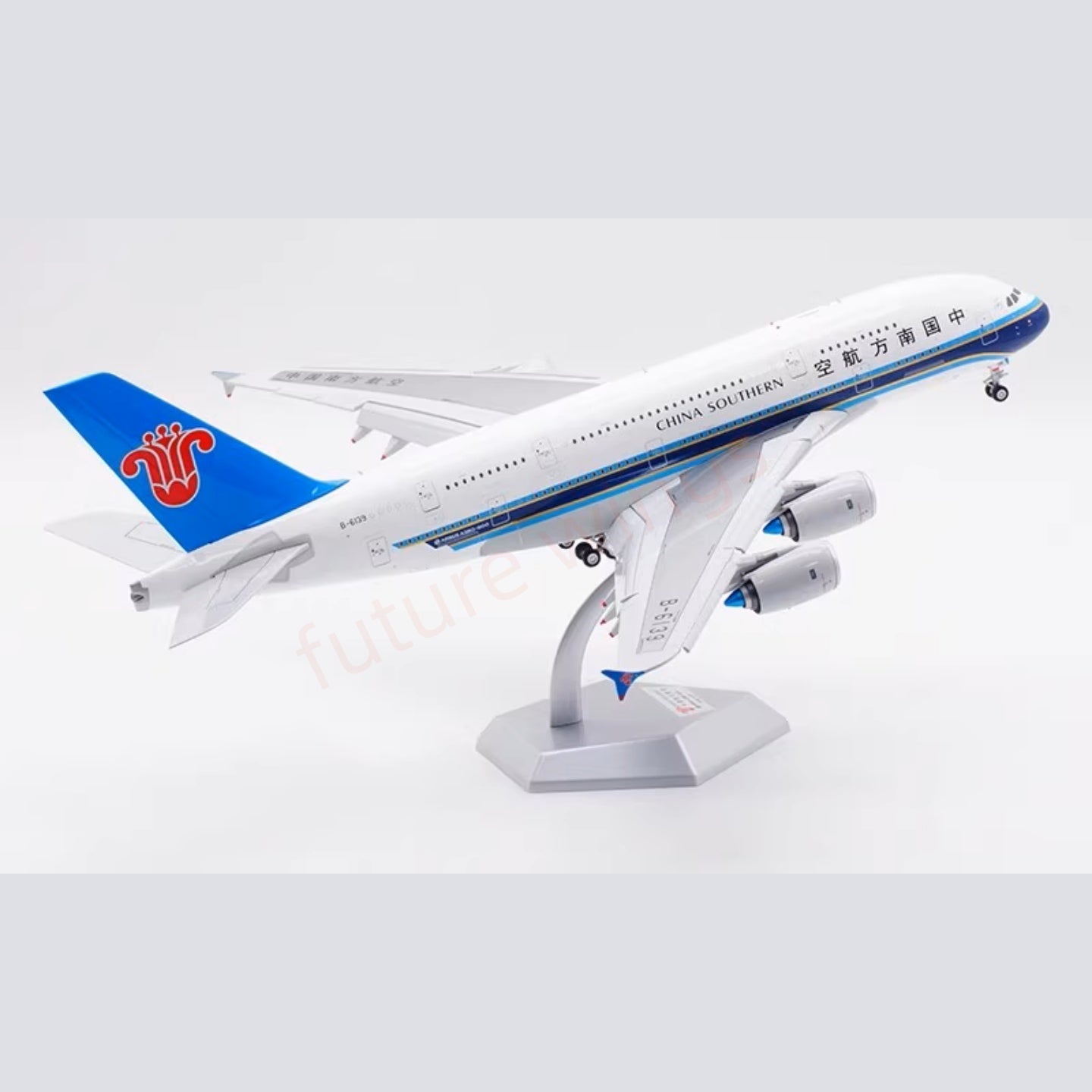 1:200 SQ Wings China Southern Airlines A380 B-6139 Diecast Aircraft Model