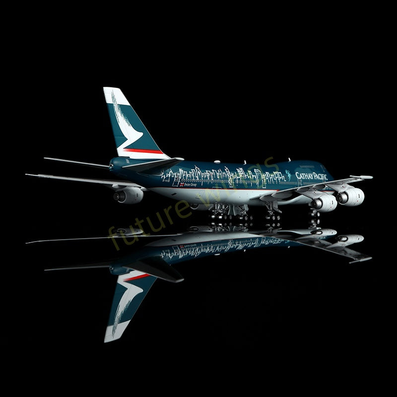 1:400 YY Wings Cathay Pacific B747-200 B-HIB Aircraft Model Free Tractor +Stand