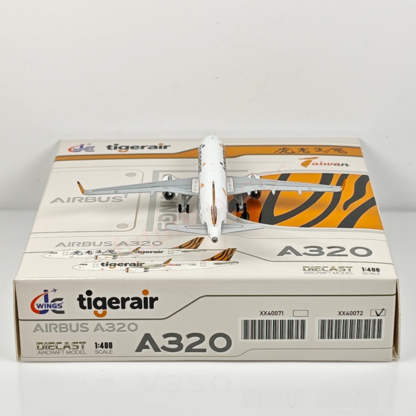 1:400 JC Wings XX40072 Tiger Air A320 B-50018 Aircraft Model+Free Tractor