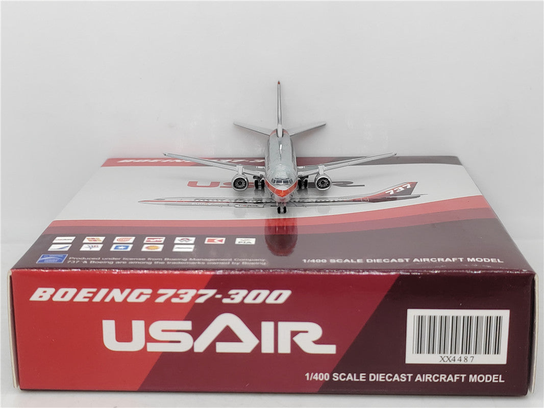 1:400 JC Wings XX4487 US Air Boeing House Color B737-300 N352AU Aircraft Model+Free Tractor