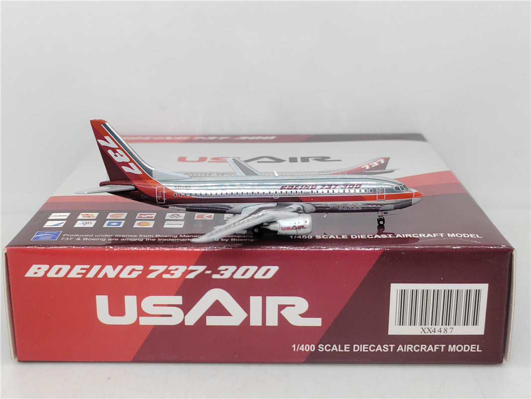 1:400 JC Wings XX4487 US Air Boeing House Color B737-300 N352AU Aircraft Model+Free Tractor