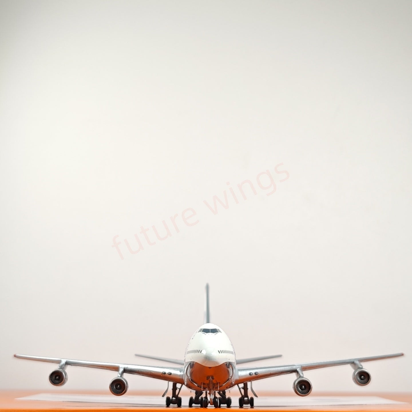 1:400 JC Wings EW474S004 PAN AM B747SP N538PA Aircraft Model+Free Tractor