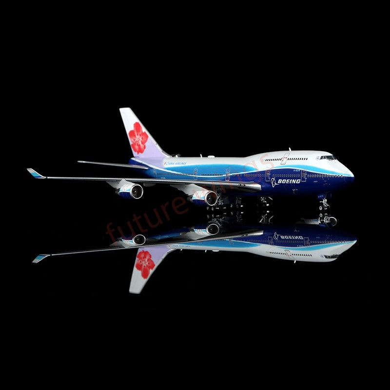 1:400 HX Models China Airlines B747-400 B-18210 Aircraft Model Free Tractor +Stand