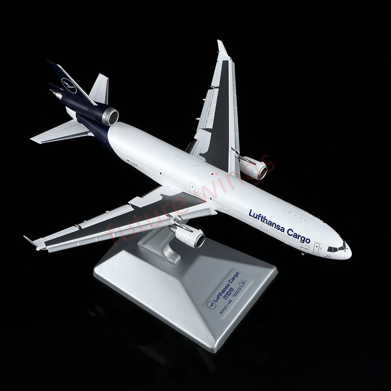 1:400 YY Wings Lufthansa Cargo MD-11 D-ALCD Aircraft Model+Free Tractor
