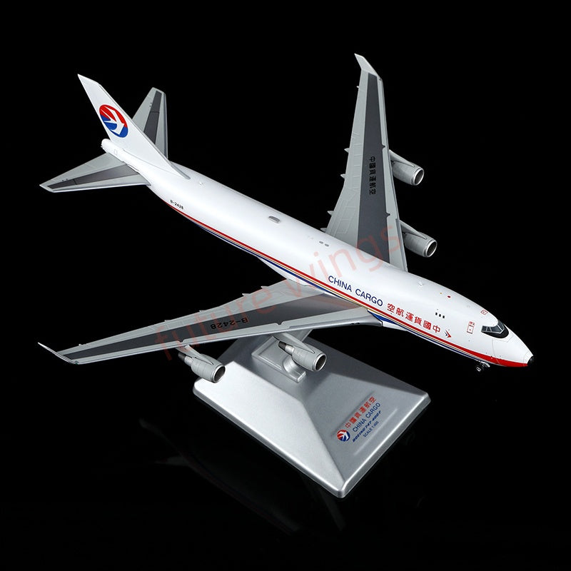 1:400 YY Wings China Cargo B747-400F B-2428 Aircraft Model Free Tractor +Stand