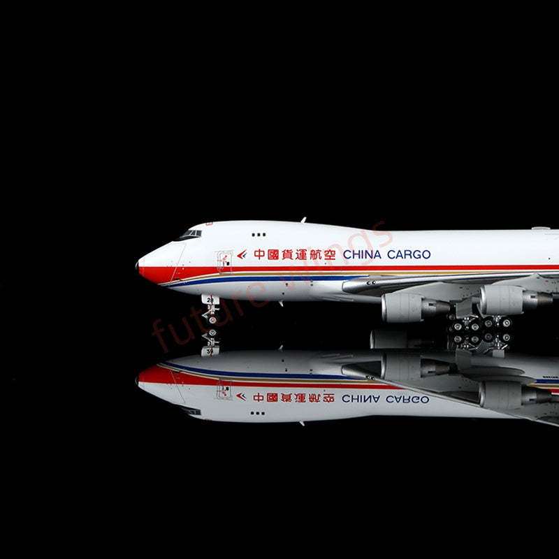 1:400 YY Wings China Cargo B747-400F B-2428 Aircraft Model Free Tractor +Stand