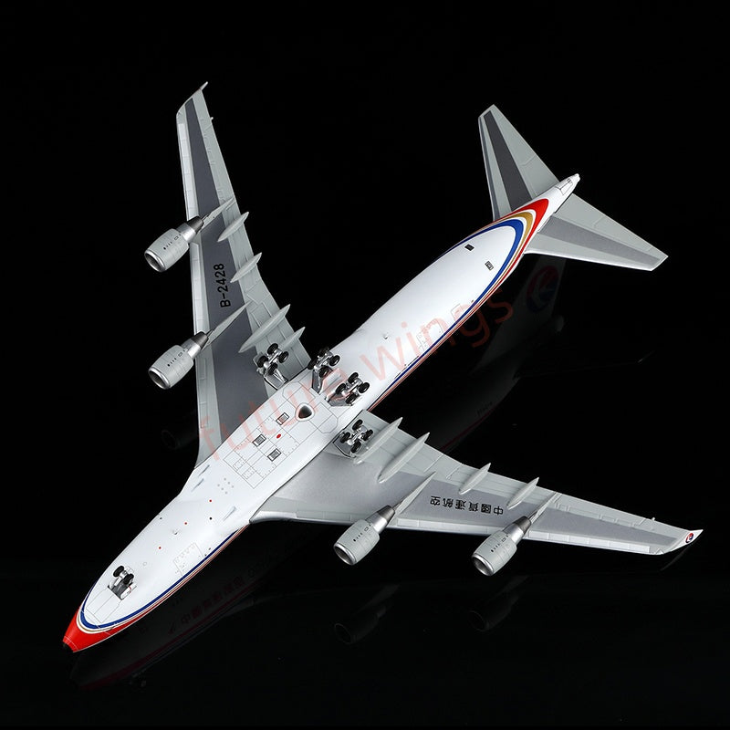 1:400 YY Wings China Cargo B747-400F B-2428 Aircraft Model Free Tractor +Stand