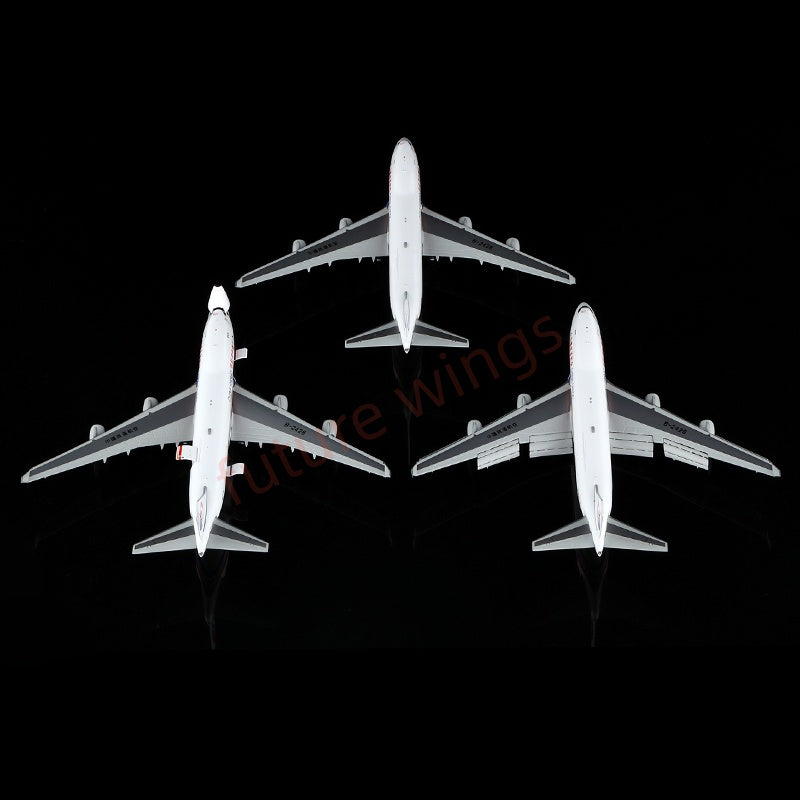 1:400 YY Wings China Cargo B747-400F B-2428 Aircraft Model Free Tractor +Stand