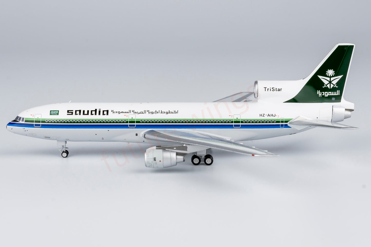 1:400 NG Models NG32012 Saudia Lockheed L-1011-200 HZ-AHJ Aircraft Model+Free Tractor