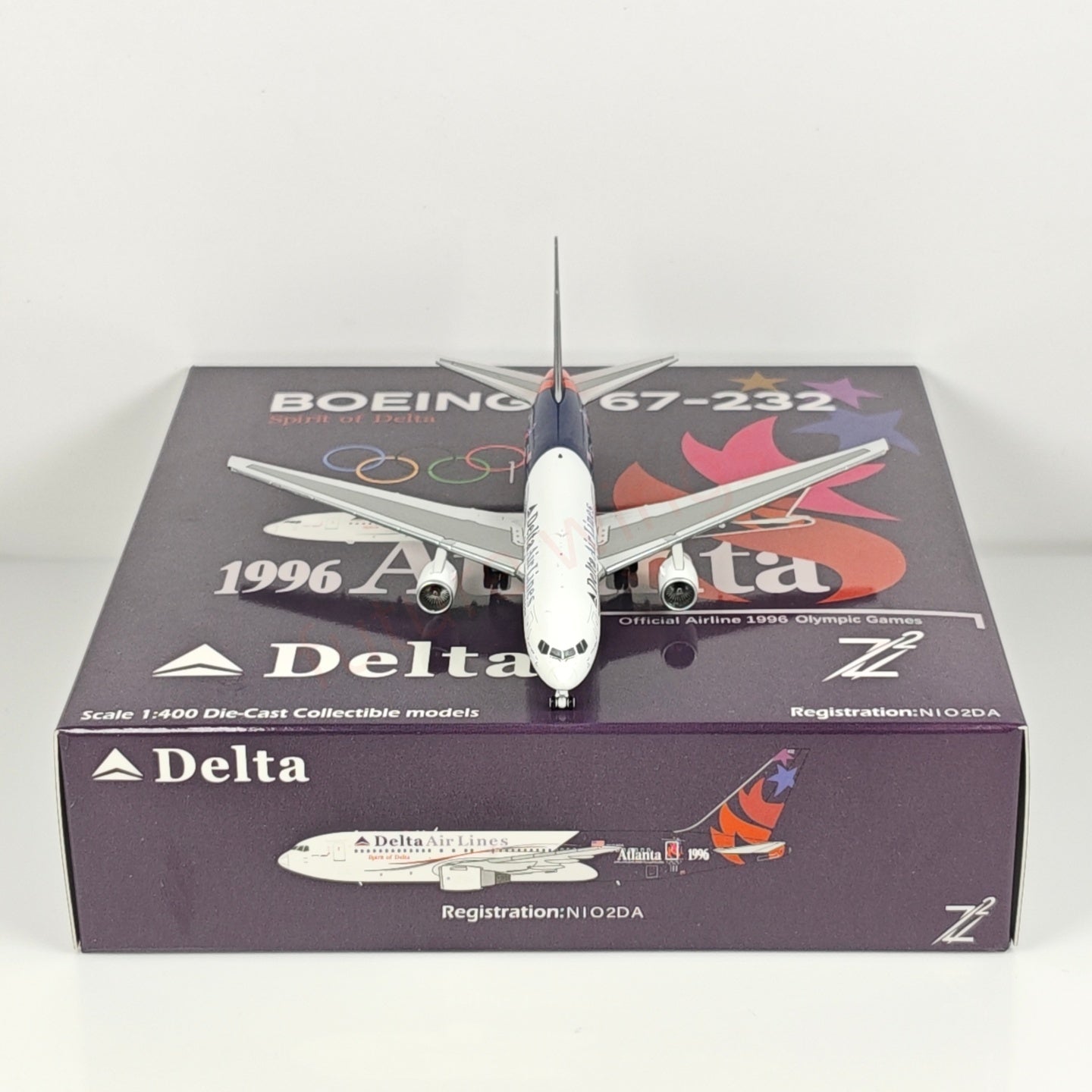 1:400 Z² Model Delta Airlines B767-200 N102DA Aircraft Model+Free Tractor