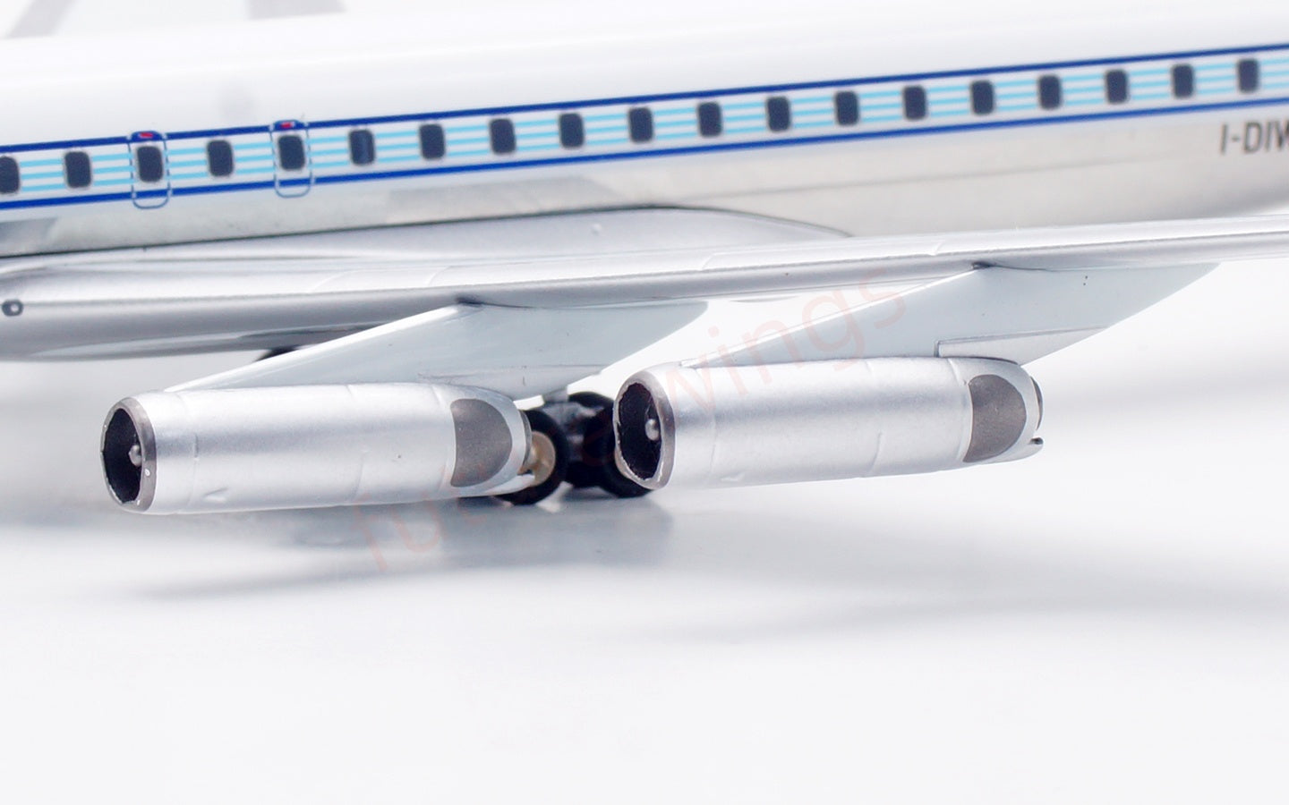 1:200 InFlight200 Alitalia DC-8-62 I-DIWY Diecast Aircraft Model