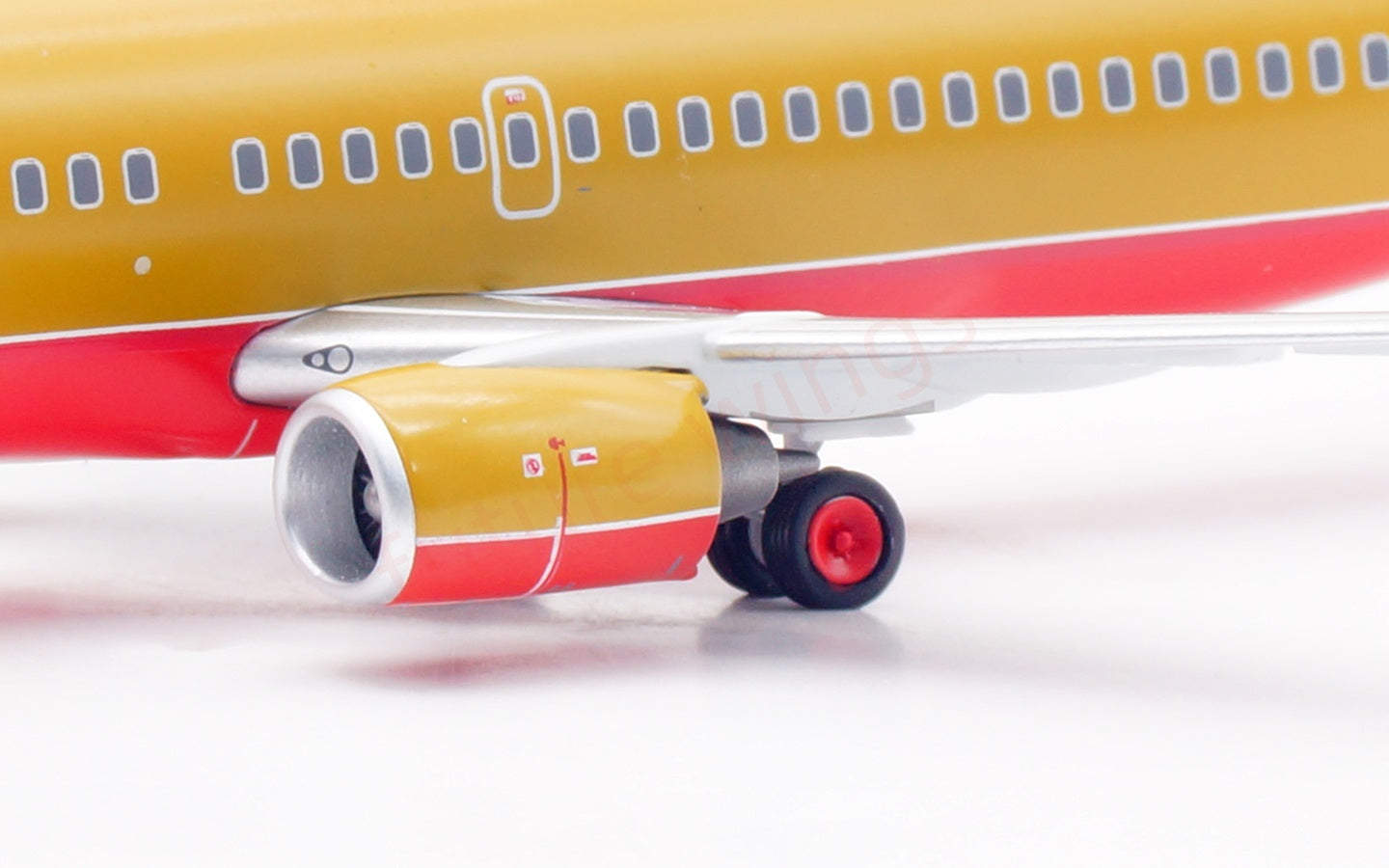 1:200 InFlight200 SouthWest B737-300 N301SW Diecast Aircraft Model