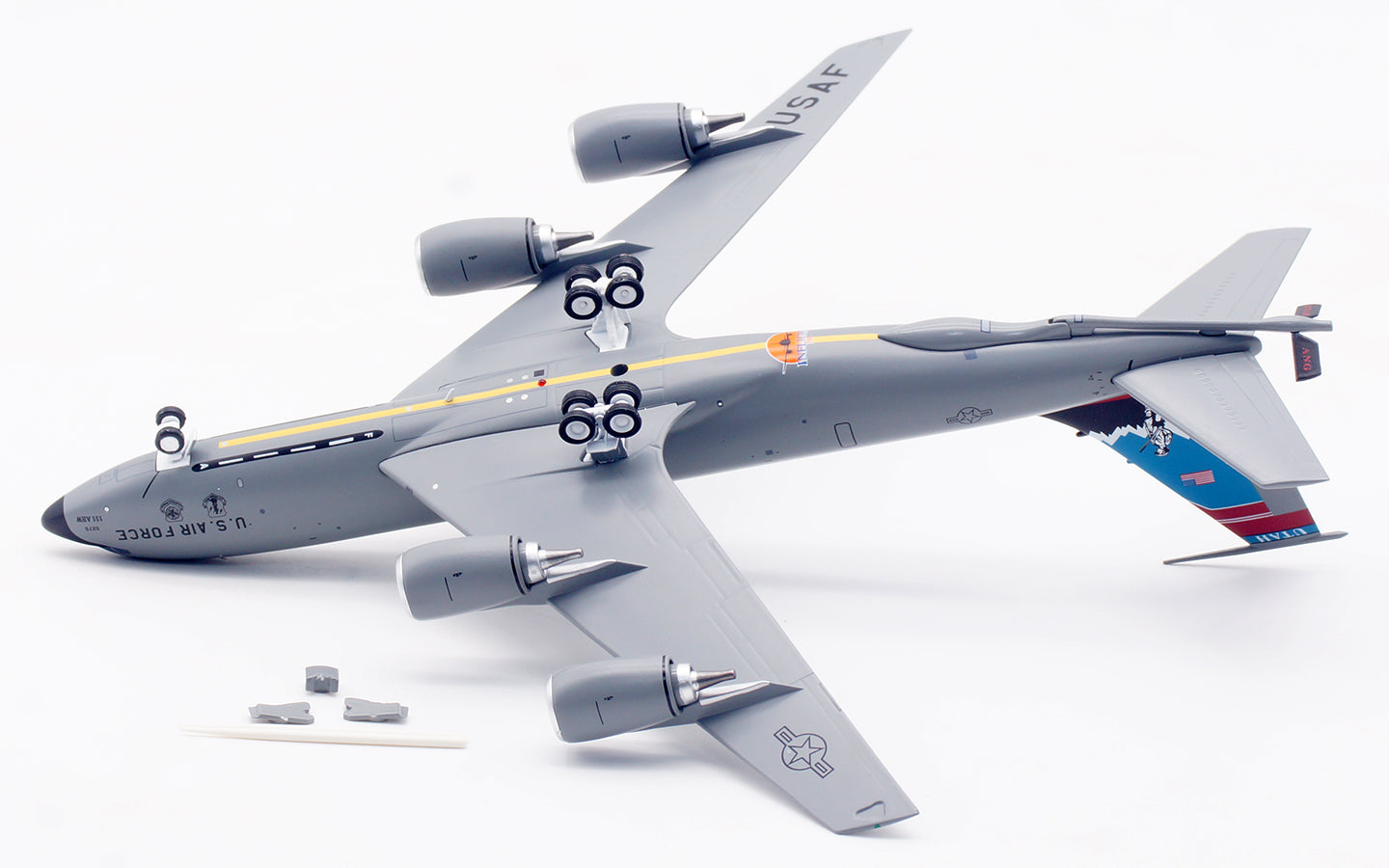 1:200 InFlight200 USAF KC-135R 61-0275 Diecast Aircraft Model