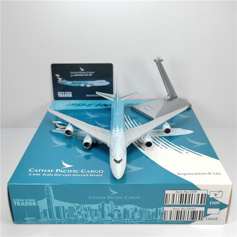 1:400 YY Wings Cathay Pacific B747-8F B-LJA Aircraft Model Free Tractor +Stand