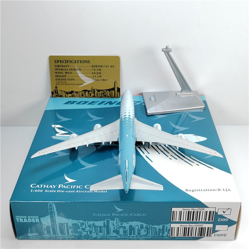 1:400 YY Wings Cathay Pacific B747-8F B-LJA Aircraft Model Free Tractor +Stand