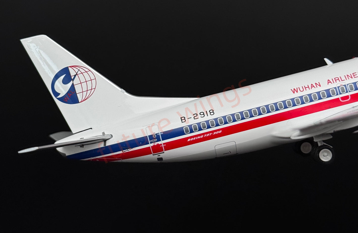 1:200 KJ Model(InFlight200) Wuhan Airlines B737-300 B-2918 Diecast Aircraft Model