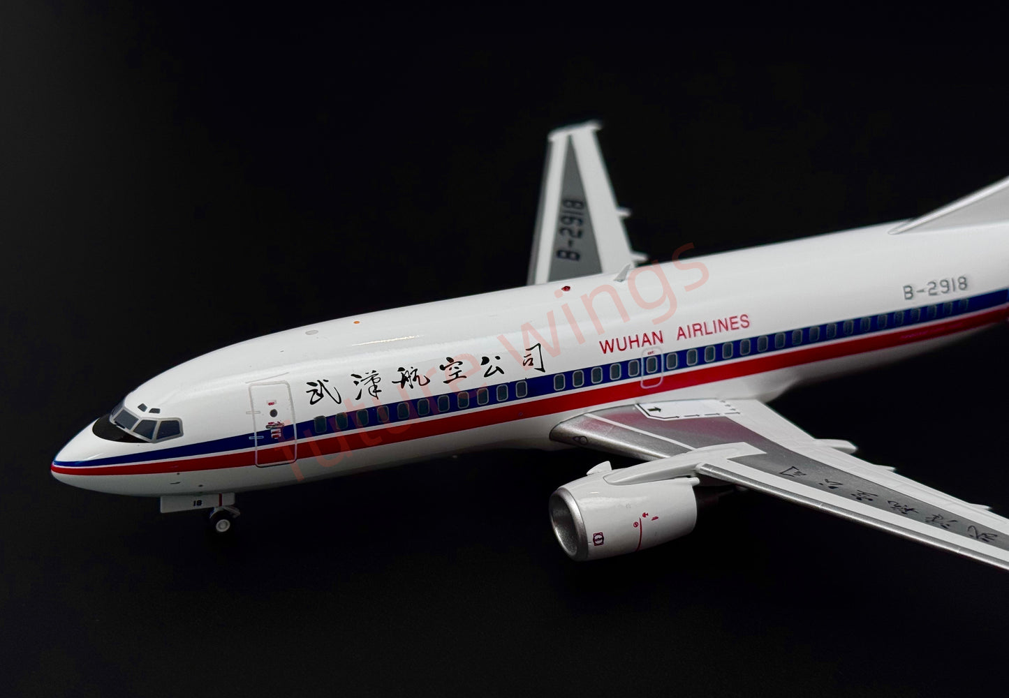 1:200 KJ Model(InFlight200) Wuhan Airlines B737-300 B-2918 Diecast Aircraft Model