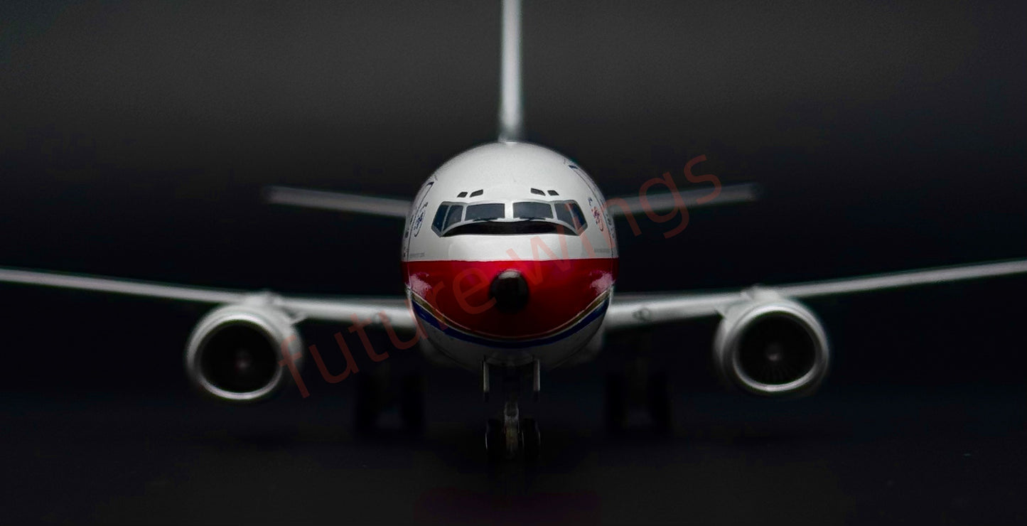 1:200 KJ Model(InFlight200)China Eastern Airlines B737-300 B-2988 Diecast Aircraft Model