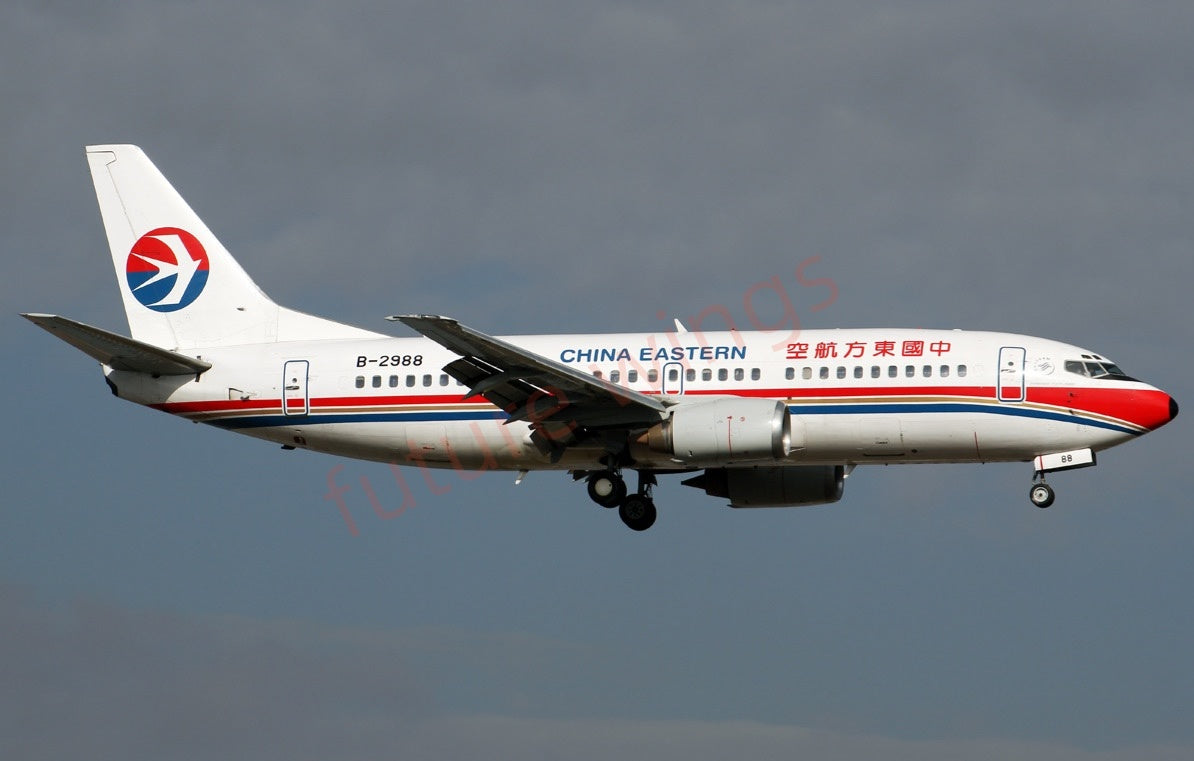 1:200 KJ Model(InFlight200)China Eastern Airlines B737-300 B-2988 Diecast Aircraft Model