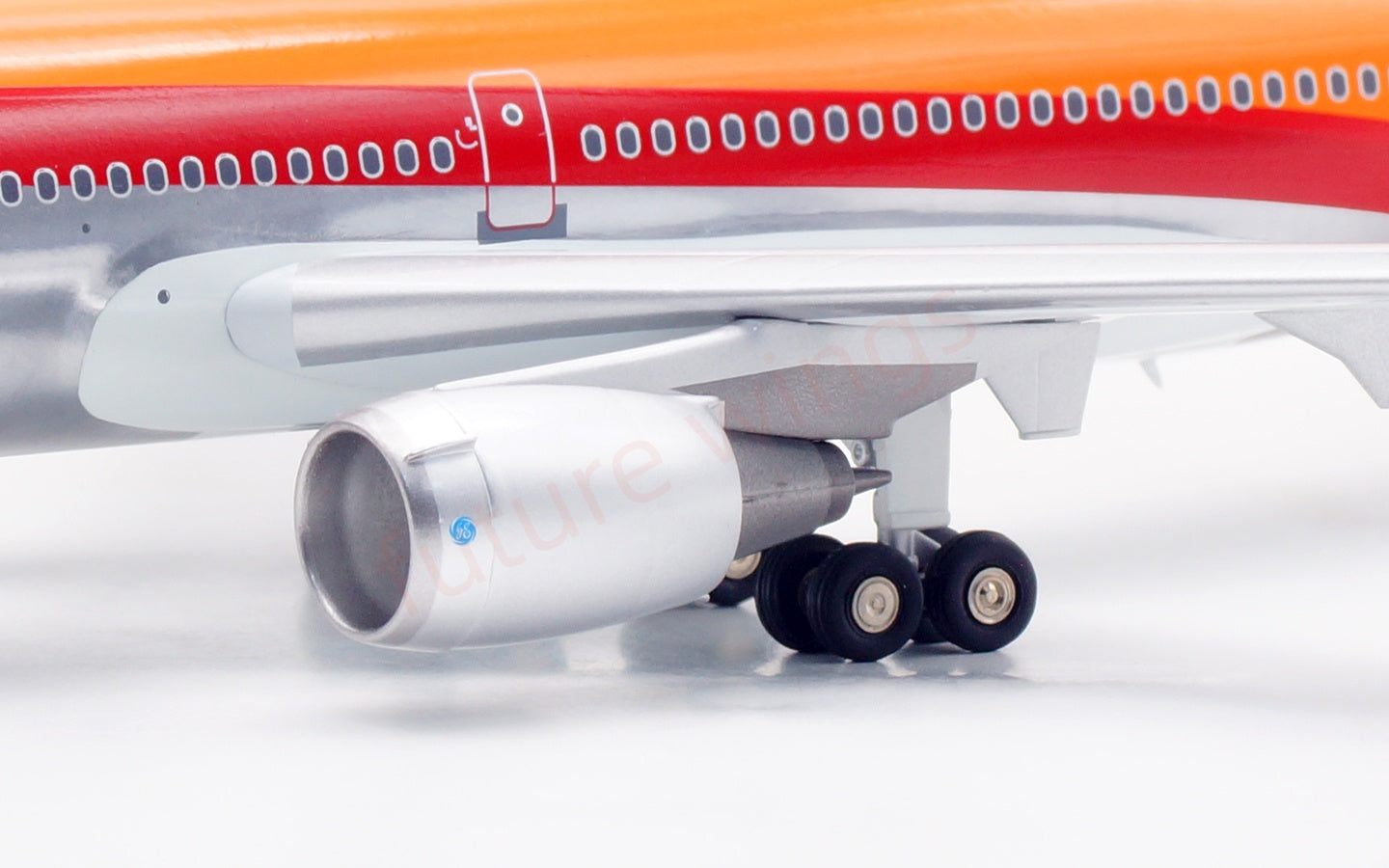 1:200 InFlight200 CP Air DC-10-30 C-GCPJ Diecast Aircraft Model